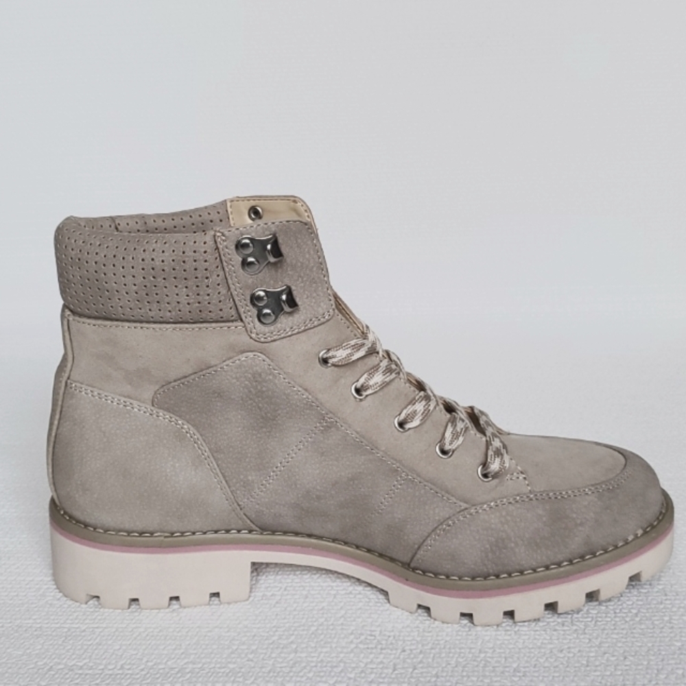 Sole Society Taleese Lace Up Boots - Picture 3 of 12